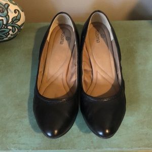 Susina Low Wedges - Black